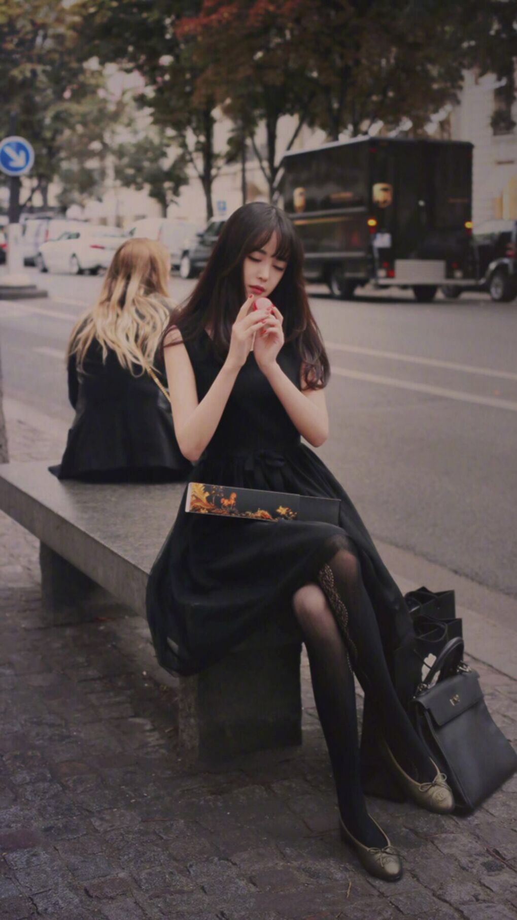 乐鱼体育在线网站-“速度与力量的完美融合，高新区全民健身馆壁球赛场上演极速反应”